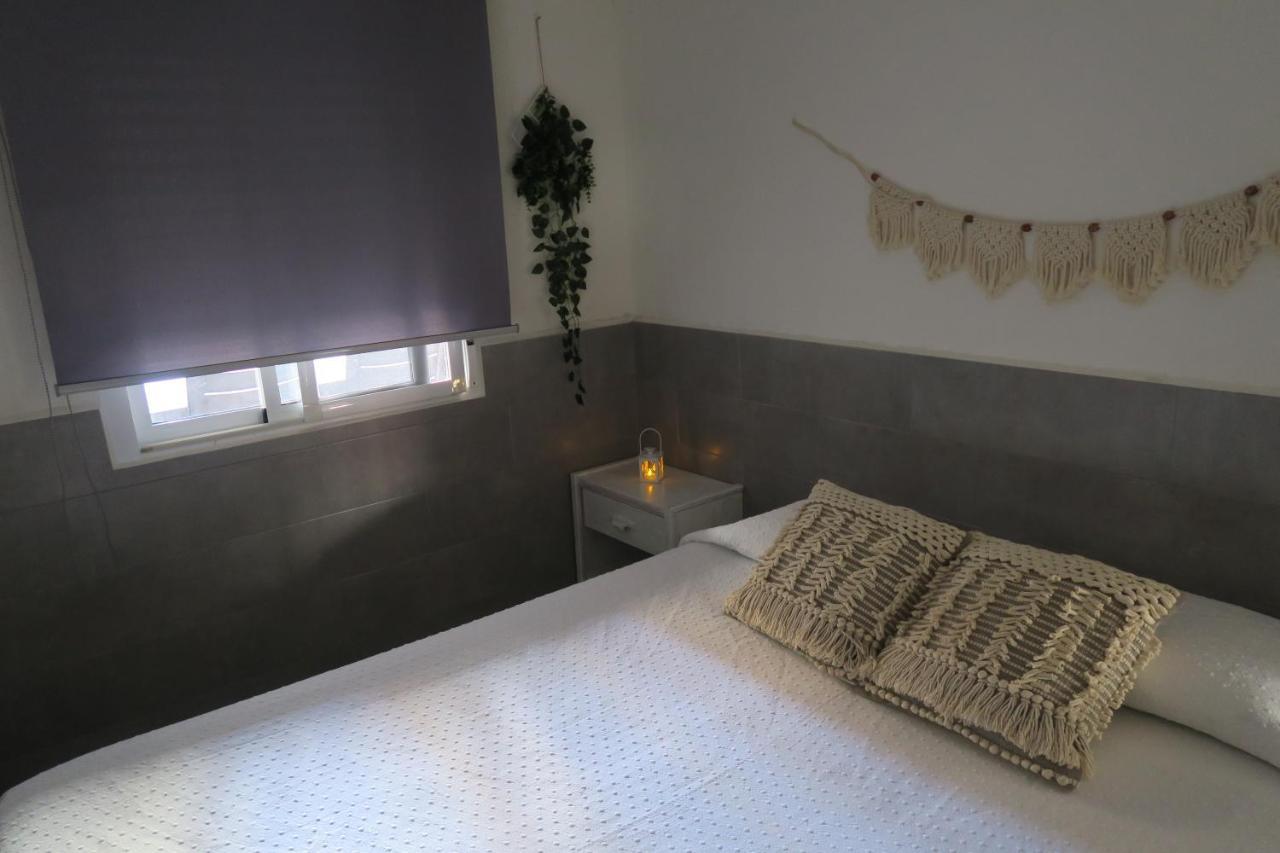 A 50 Metros Del Mar Apartment Oliva Bagian luar foto