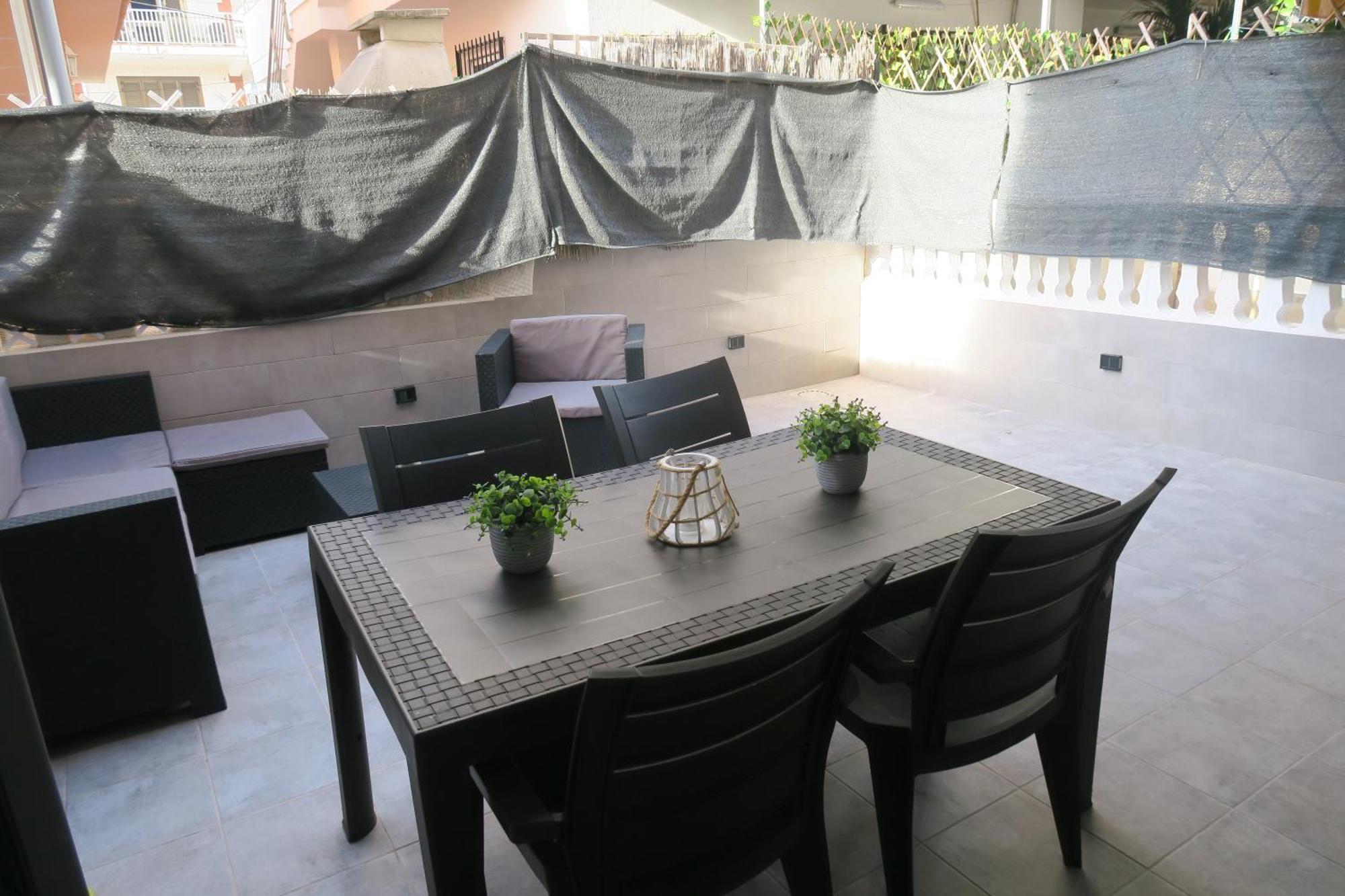 A 50 Metros Del Mar Apartment Oliva Bagian luar foto